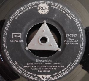 Rosemary Clooney / Bob Hope - Protection / Ain't A-Hankerin'